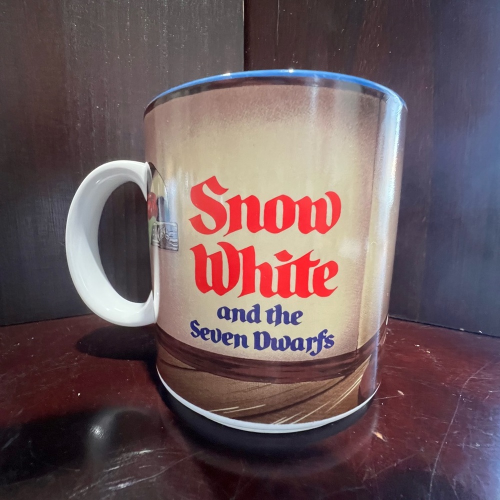 Snow White & Seven Dwarfs Disney Mug